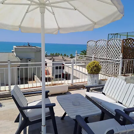 Paradise Rooftop Apartament