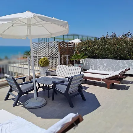 Apartament Paradise Rooftop Golem (Tirana)