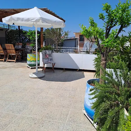 Paradise Rooftop Apartament