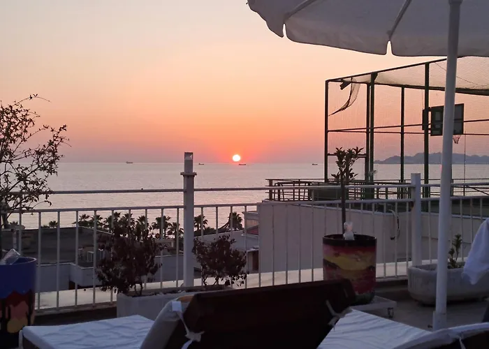 Paradise Rooftop * Golem (Tirana)