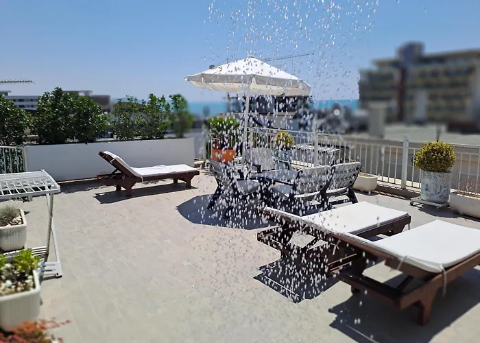 Paradise Rooftop * Golem (Tirana)