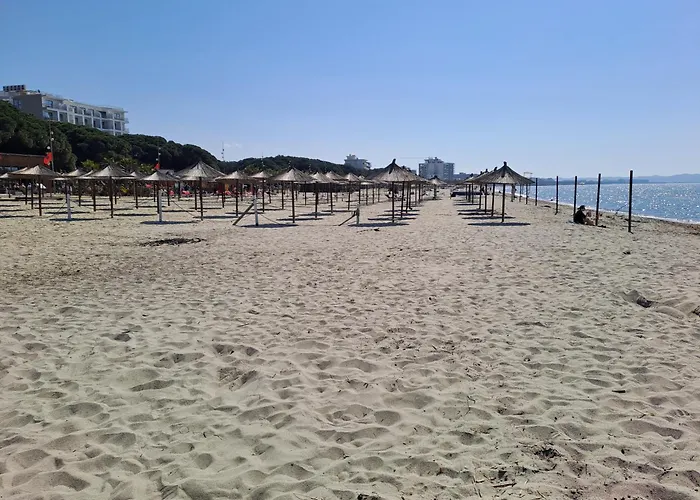 Paradise Rooftop * Golem (Tirana)