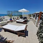 Paradise Rooftop Apartment