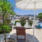 Paradise Rooftop Appartamento Golem (Tirana)