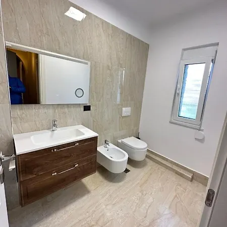 Appartamento Paradise Rooftop Golem (Tirana)