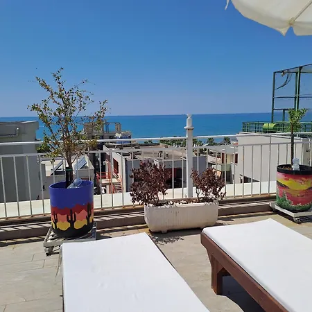 Appartement Paradise Rooftop Golem (Tirana)