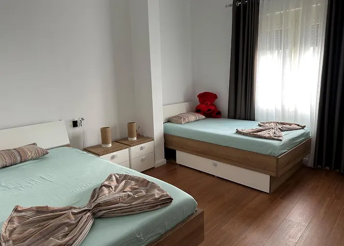 Paradise Rooftop Apartment Golem (Tirana)